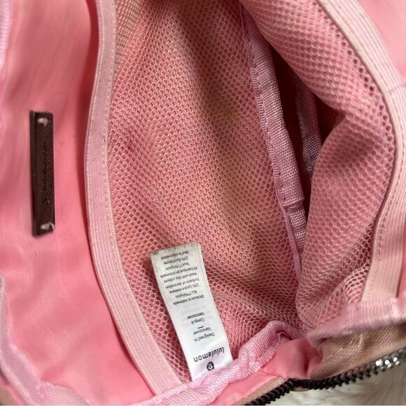 Lululemon pink Fanny pack / belt bag - Picture 13 of 16